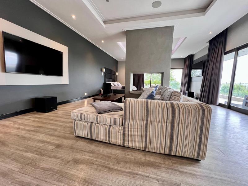 5 Bedroom Property for Sale in Midstream Ridge Gauteng