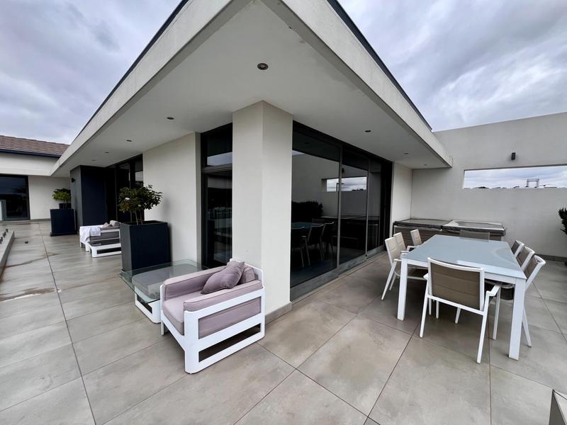 5 Bedroom Property for Sale in Midstream Ridge Gauteng