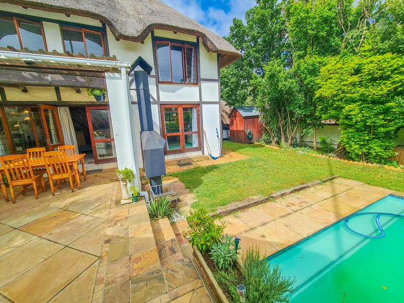2 Bedroom Property for Sale in Sunninghill Gauteng