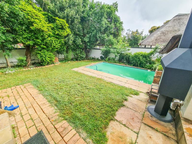 2 Bedroom Property for Sale in Sunninghill Gauteng