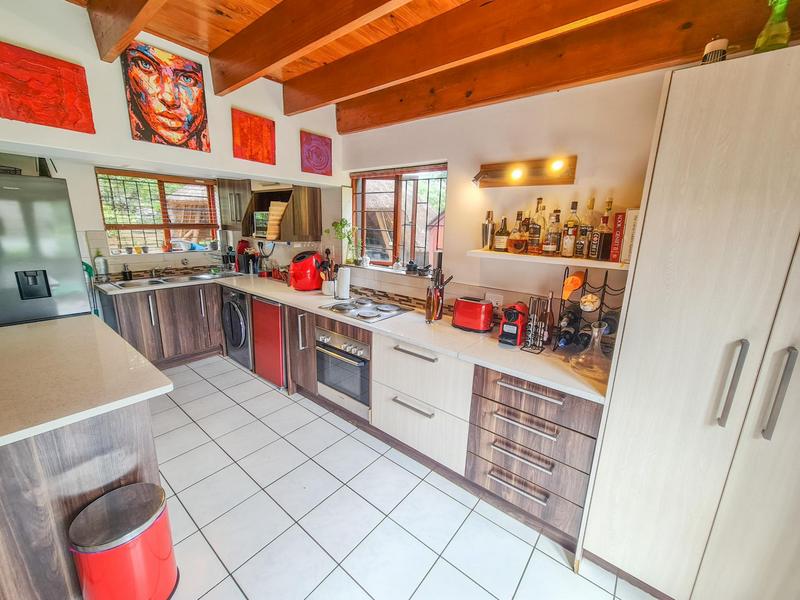 2 Bedroom Property for Sale in Sunninghill Gauteng
