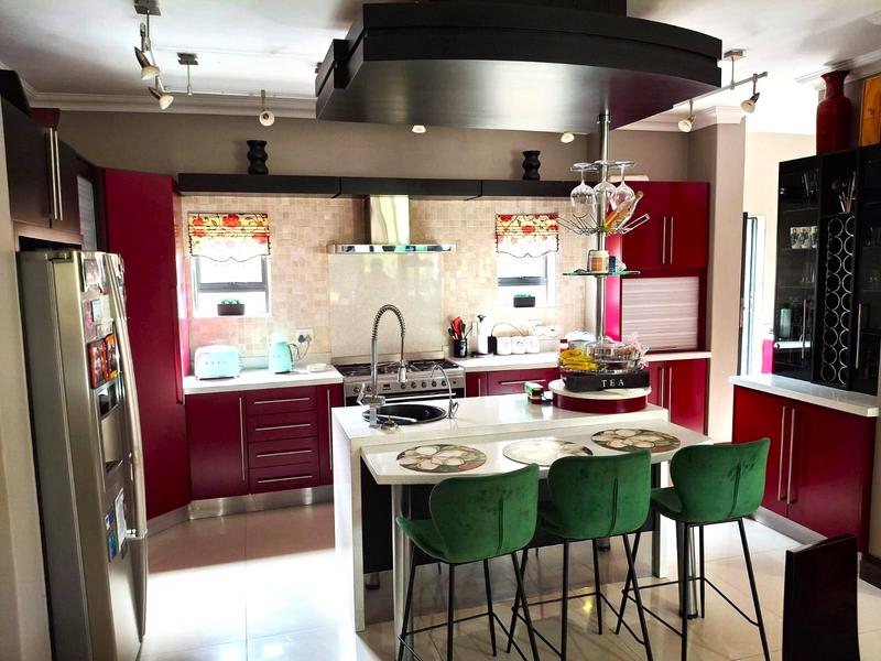 6 Bedroom Property for Sale in Midstream Estate Gauteng
