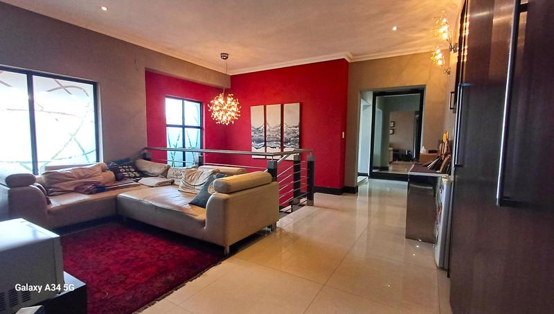 6 Bedroom Property for Sale in Midstream Estate Gauteng