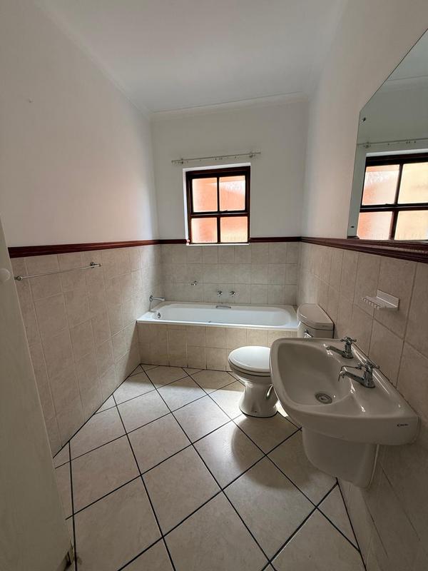 2 Bedroom Property for Sale in Bryanston Gauteng