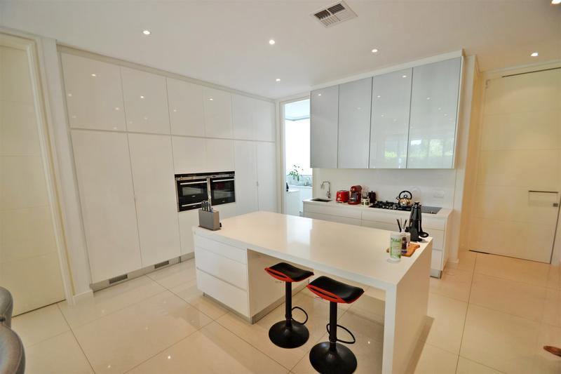 To Let 2 Bedroom Property for Rent in Morningside Gauteng