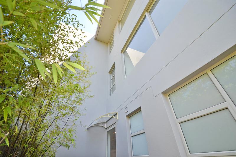 To Let 2 Bedroom Property for Rent in Morningside Gauteng