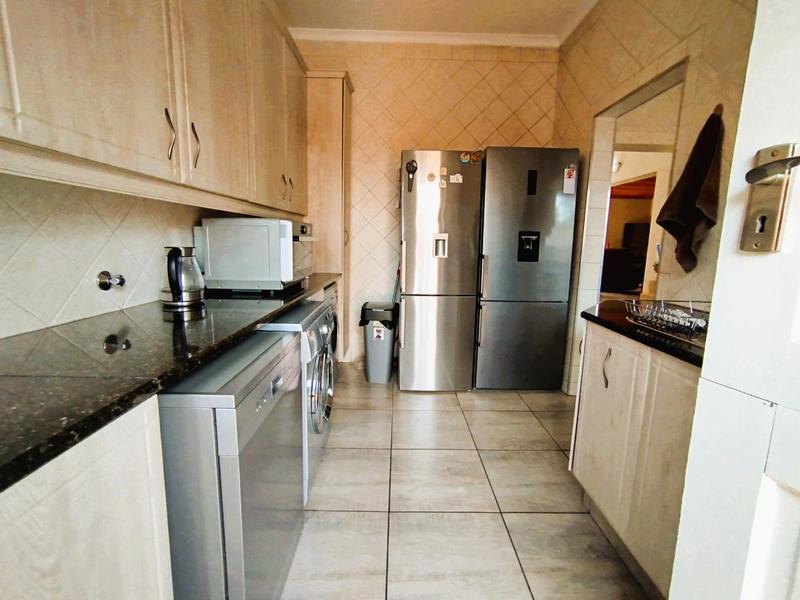 4 Bedroom Property for Sale in Dalpark Gauteng