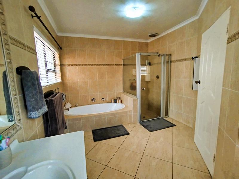 4 Bedroom Property for Sale in Dalpark Gauteng