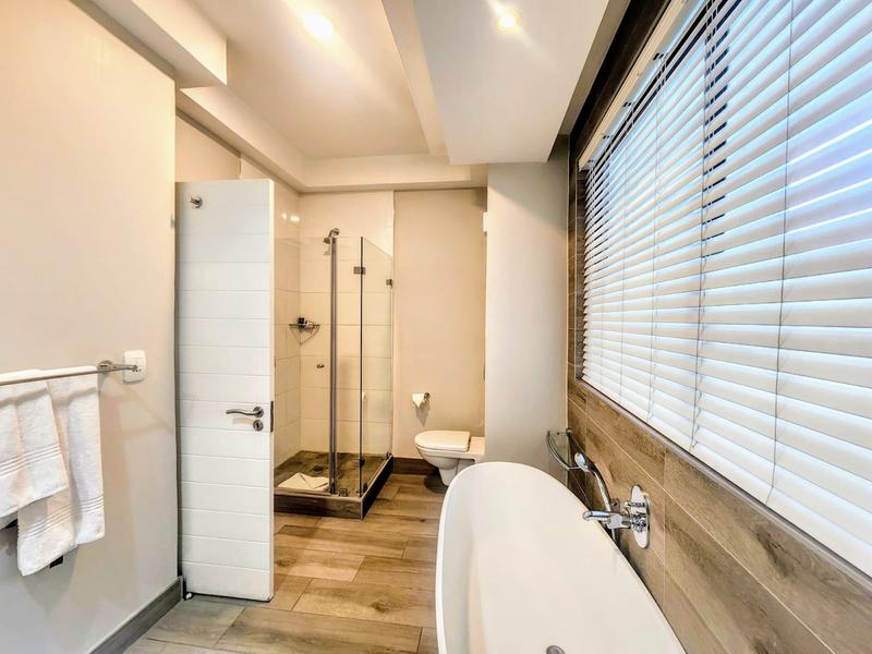 1 Bedroom Property for Sale in Ashlea Gardens Gauteng