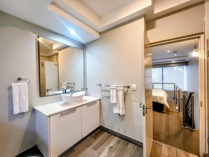 1 Bedroom Property for Sale in Ashlea Gardens Gauteng
