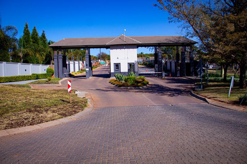 0 Bedroom Property for Sale in Mooikloof Heights Gauteng