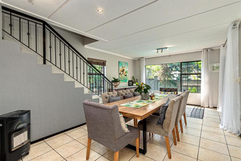 3 Bedroom Property for Sale in Broadacres Gauteng