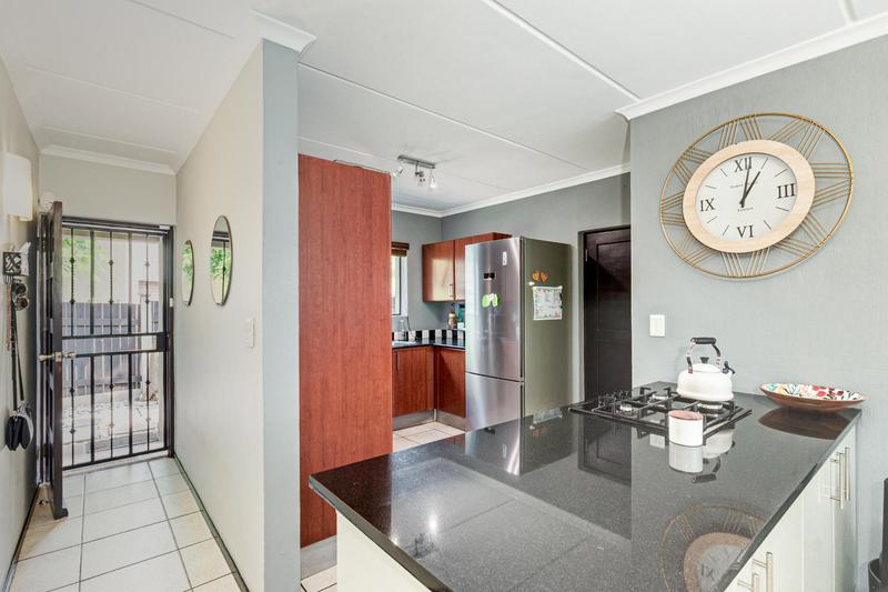3 Bedroom Property for Sale in Broadacres Gauteng