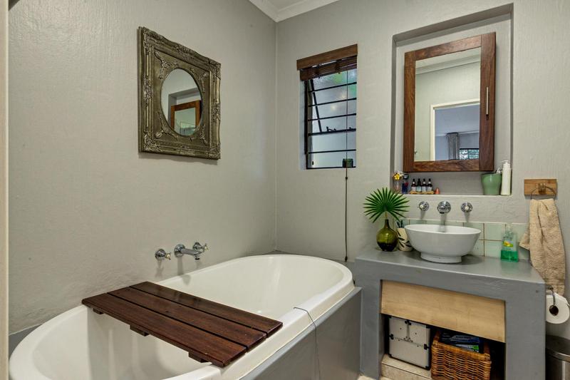 3 Bedroom Property for Sale in Broadacres Gauteng