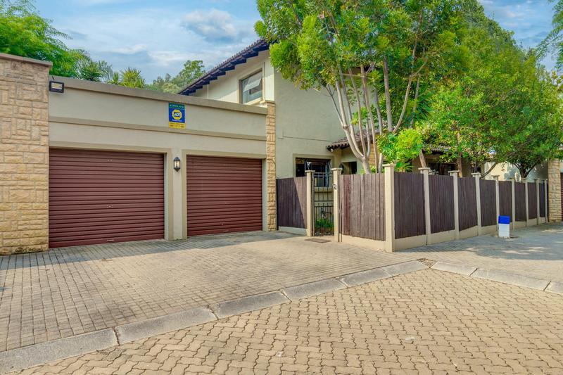 3 Bedroom Property for Sale in Broadacres Gauteng
