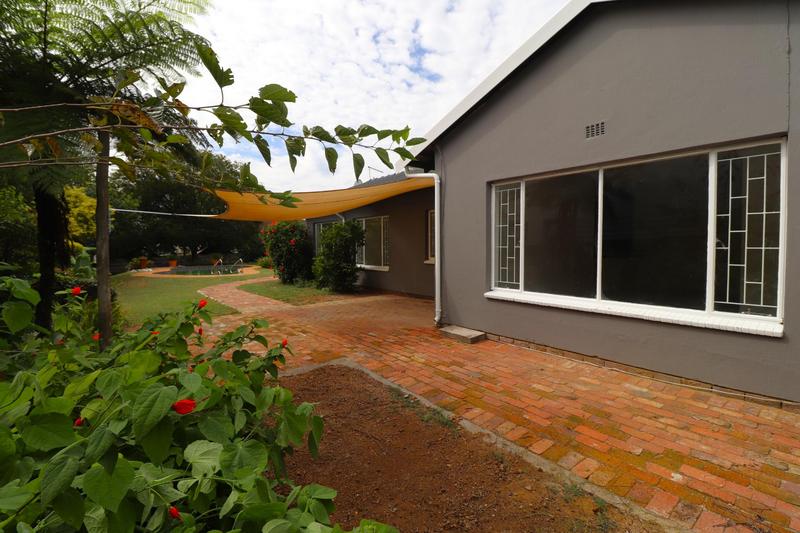 4 Bedroom Property for Sale in Johannesburg North Gauteng