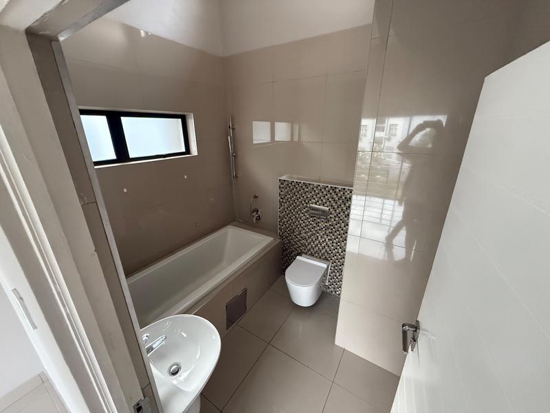 2 Bedroom Property for Sale in Equestria Gauteng