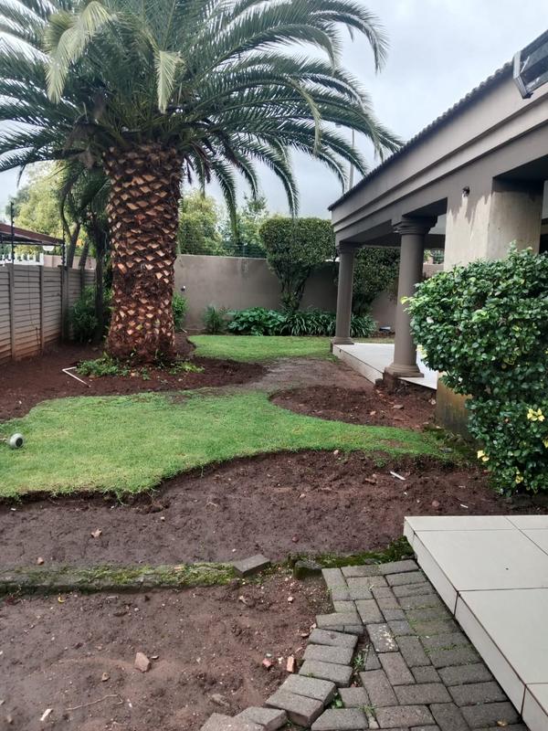 4 Bedroom Property for Sale in Brackenhurst Gauteng