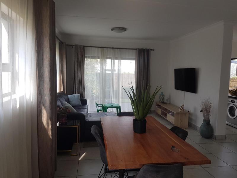 3 Bedroom Property for Sale in Thatchfield Gauteng