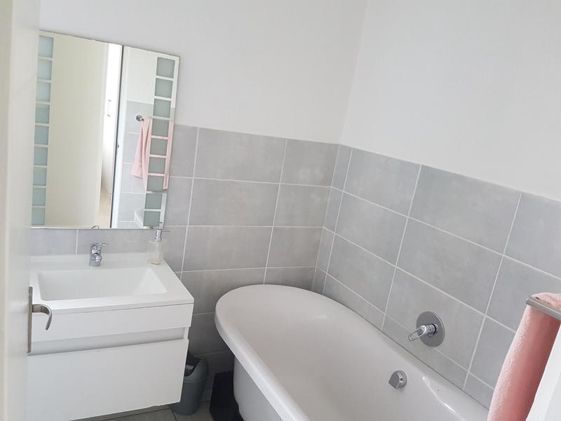 3 Bedroom Property for Sale in Thatchfield Gauteng
