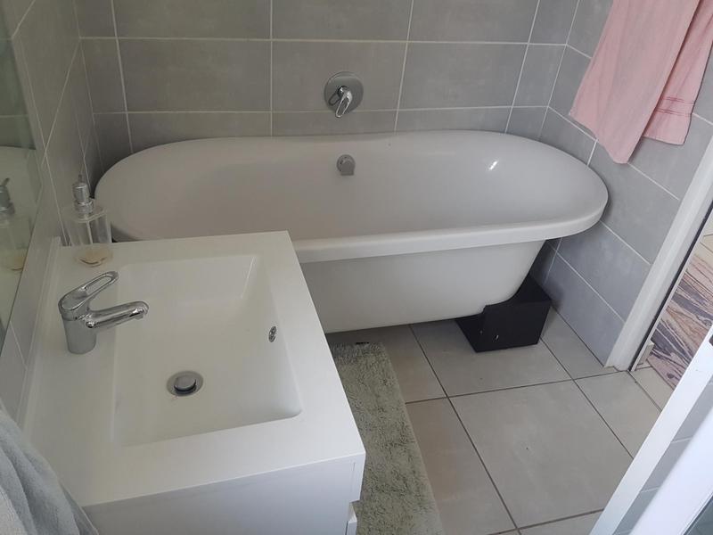 3 Bedroom Property for Sale in Thatchfield Gauteng