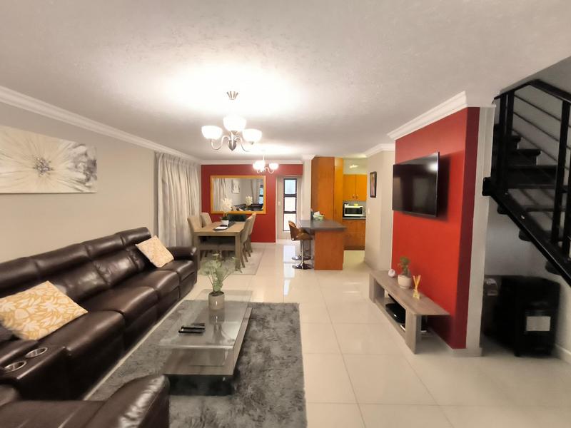 3 Bedroom Property for Sale in Ruimsig Gauteng