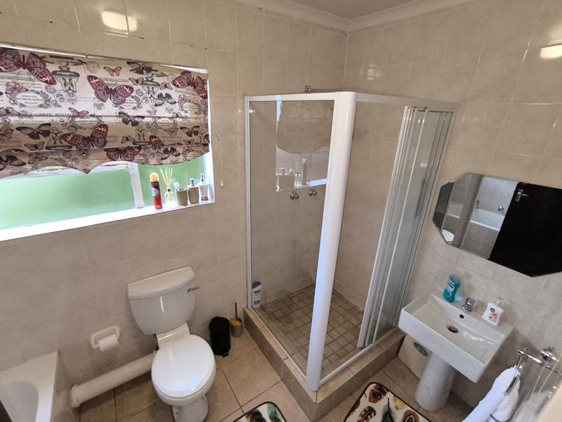 3 Bedroom Property for Sale in Ruimsig Gauteng
