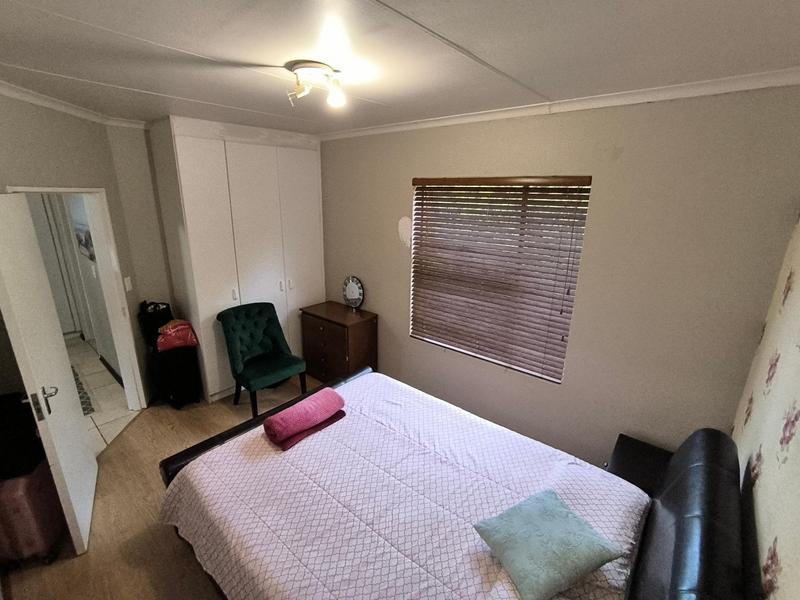 3 Bedroom Property for Sale in Ruimsig Gauteng