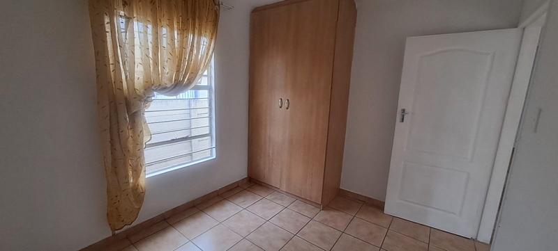 To Let 3 Bedroom Property for Rent in Alveda Park Gauteng