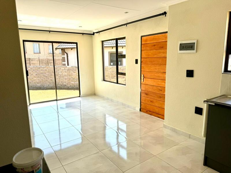 2 Bedroom Property for Sale in Reigerpark Gauteng