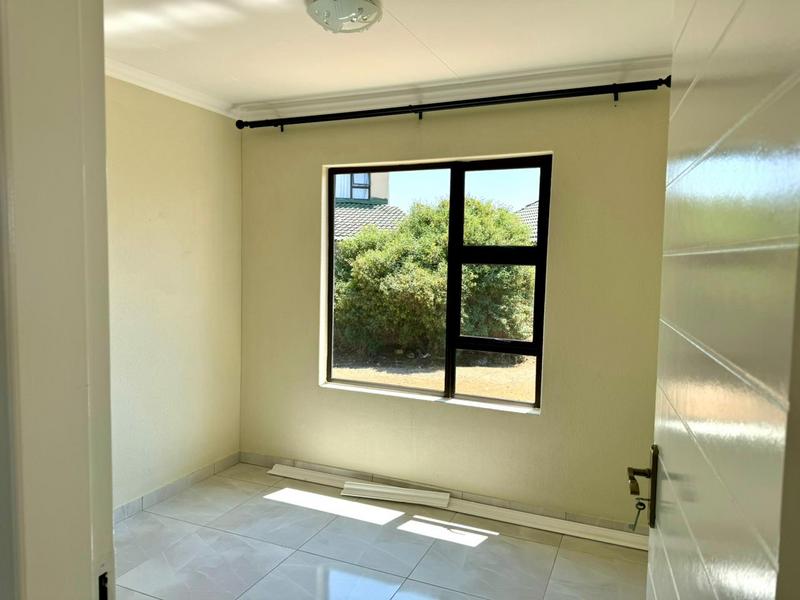 2 Bedroom Property for Sale in Reigerpark Gauteng
