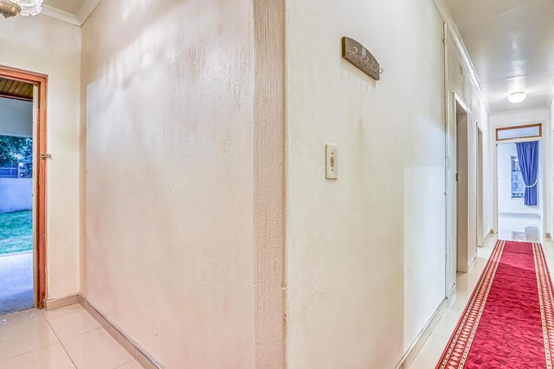 4 Bedroom Property for Sale in Glenvista Gauteng