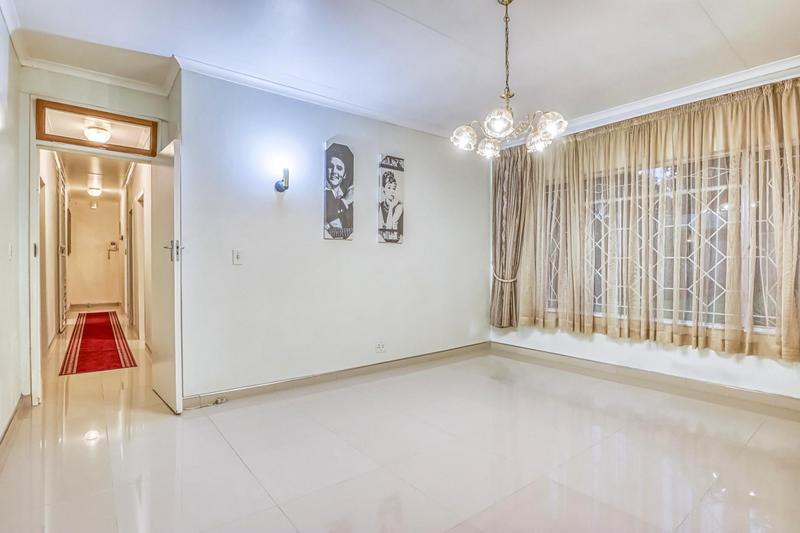 4 Bedroom Property for Sale in Glenvista Gauteng