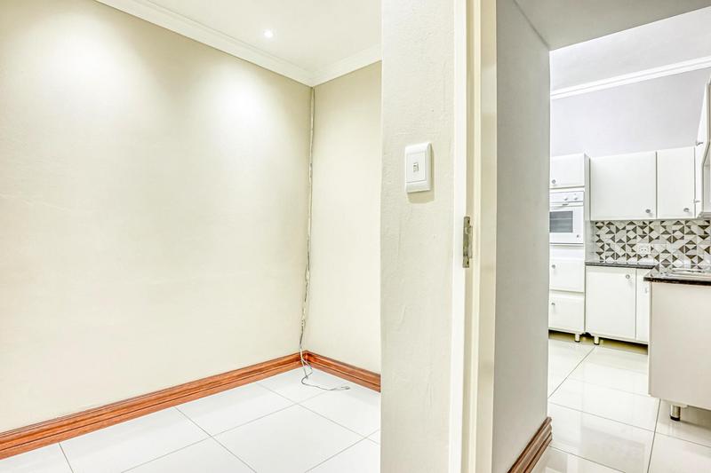 4 Bedroom Property for Sale in Glenvista Gauteng