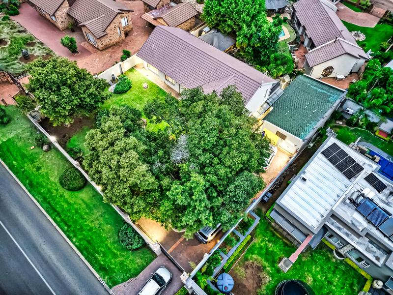 4 Bedroom Property for Sale in Glenvista Gauteng