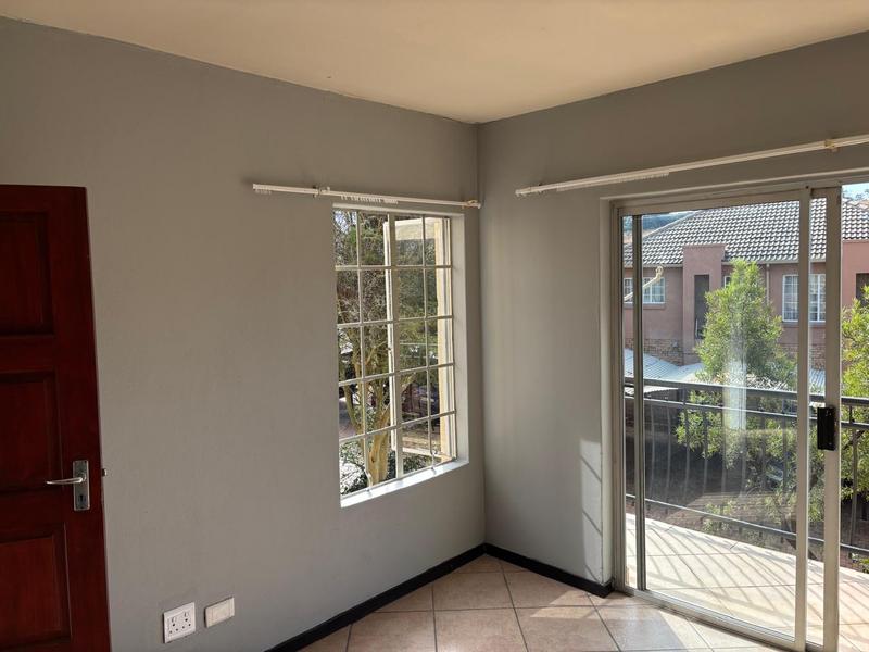 To Let 2 Bedroom Property for Rent in Sugar Bush Estate Gauteng