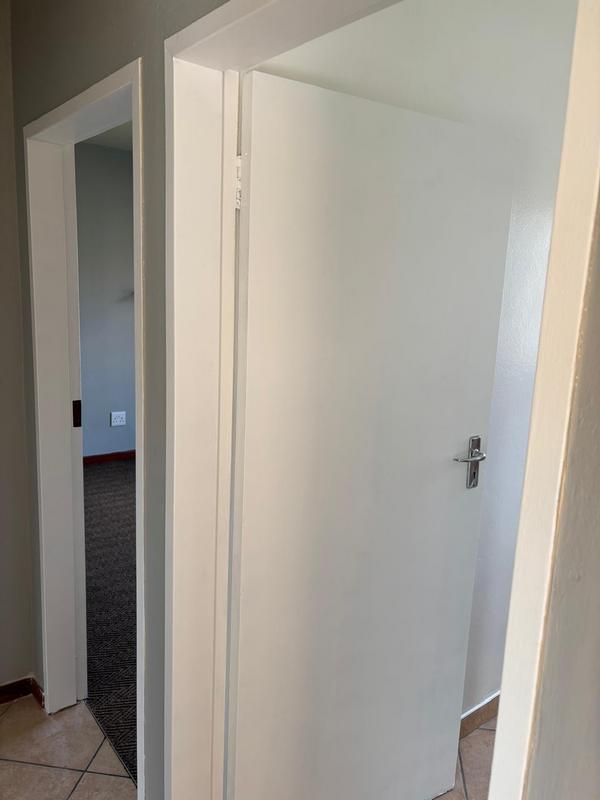 To Let 2 Bedroom Property for Rent in Sugar Bush Estate Gauteng
