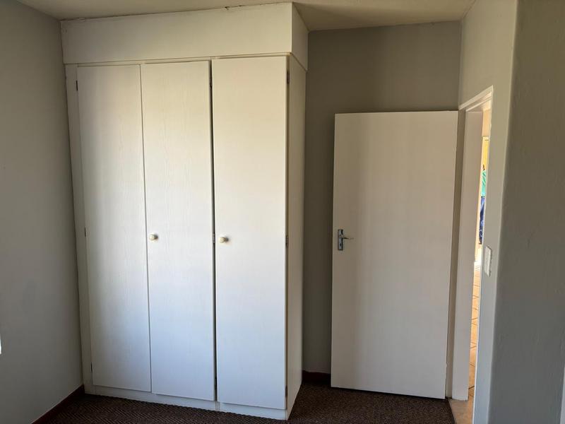 To Let 2 Bedroom Property for Rent in Sugar Bush Estate Gauteng