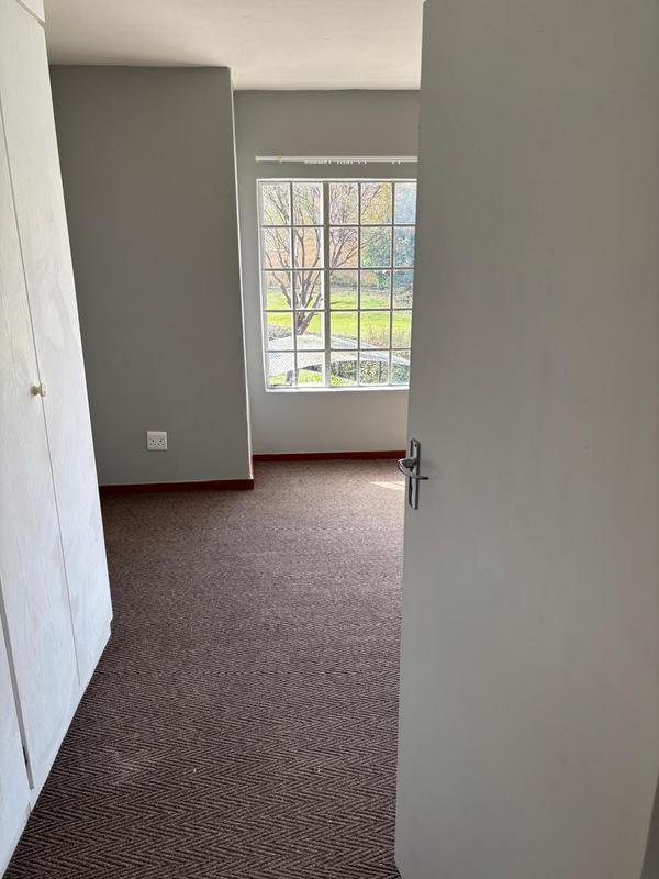 To Let 2 Bedroom Property for Rent in Sugar Bush Estate Gauteng