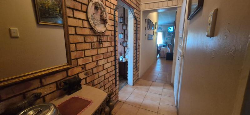 3 Bedroom Property for Sale in Casseldale Gauteng