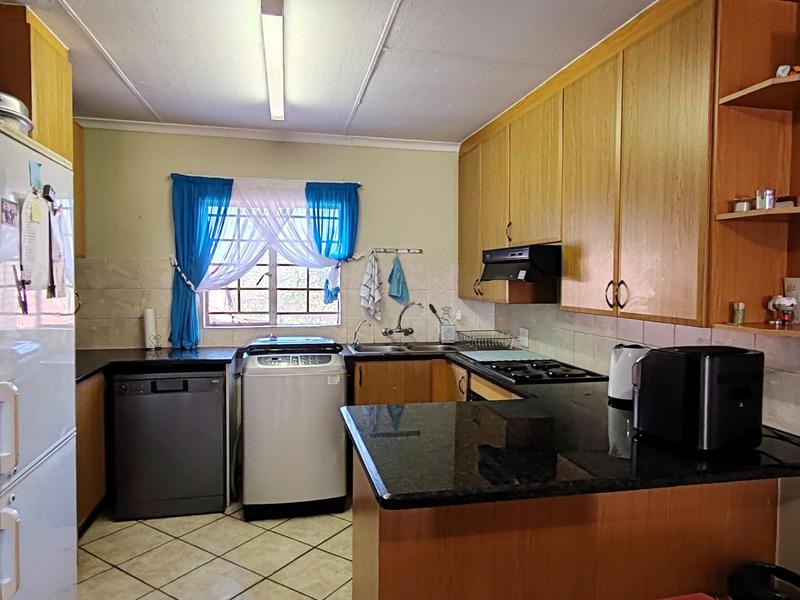 2 Bedroom Property for Sale in Celtisdal Gauteng