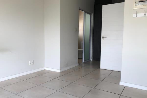 To Let 1 Bedroom Property for Rent in Modderfontein Gauteng