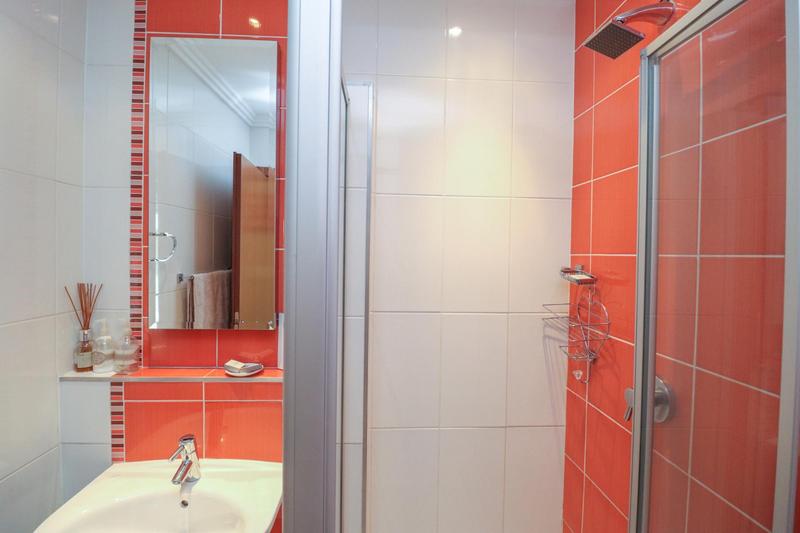 2 Bedroom Property for Sale in Bedford Gardens Gauteng