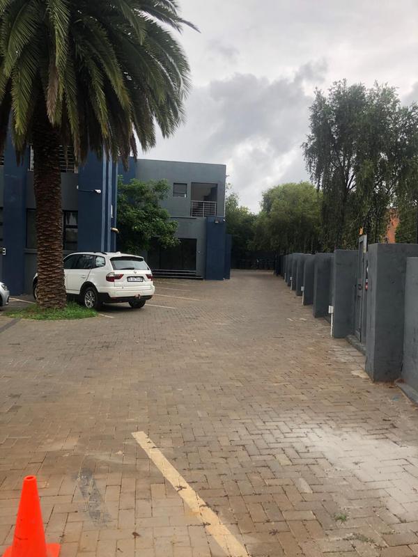 Commercial Property for Sale in Eldoraigne Gauteng