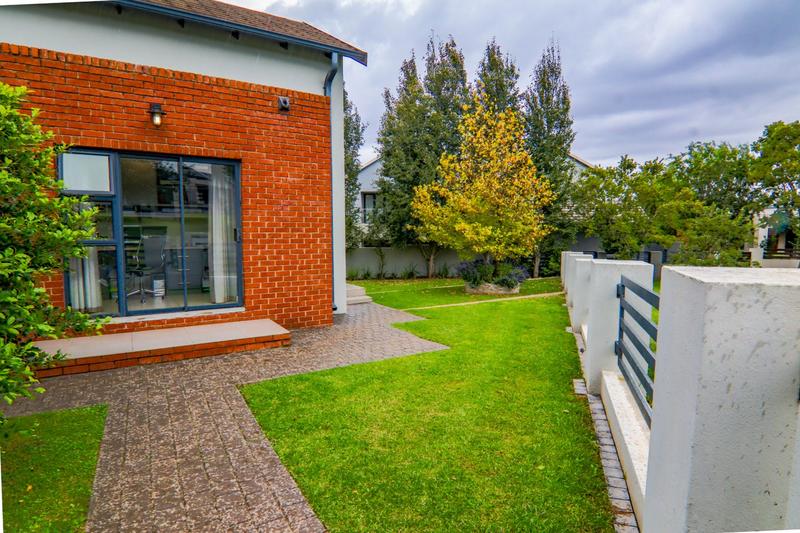 3 Bedroom Property for Sale in Copperleaf Estate Gauteng