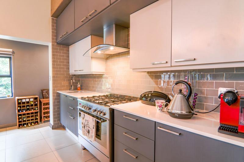 3 Bedroom Property for Sale in Copperleaf Estate Gauteng