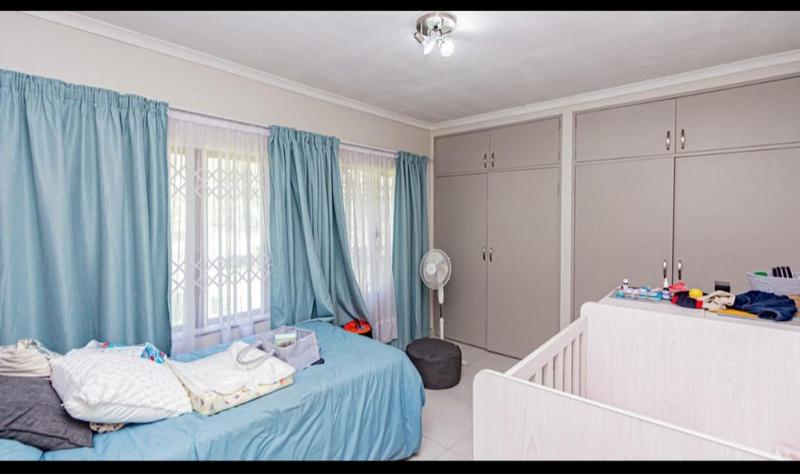 4 Bedroom Property for Sale in Mnandi Gauteng
