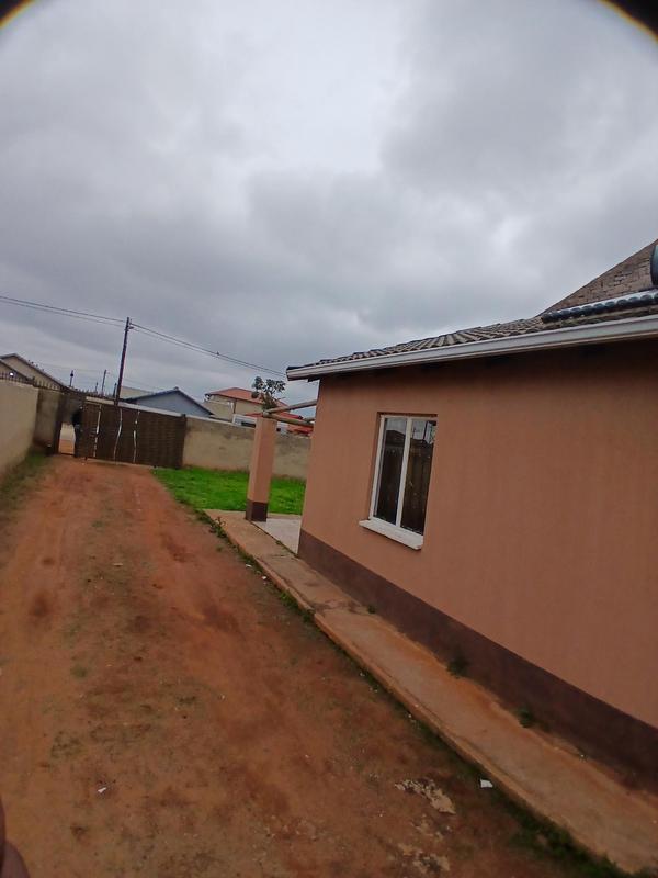 To Let 3 Bedroom Property for Rent in Protea Glen Gauteng