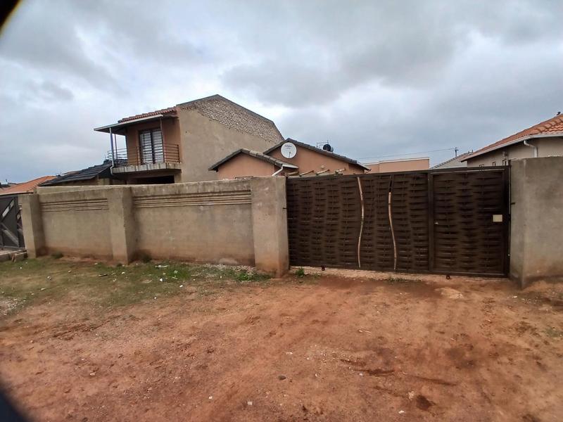 To Let 3 Bedroom Property for Rent in Protea Glen Gauteng