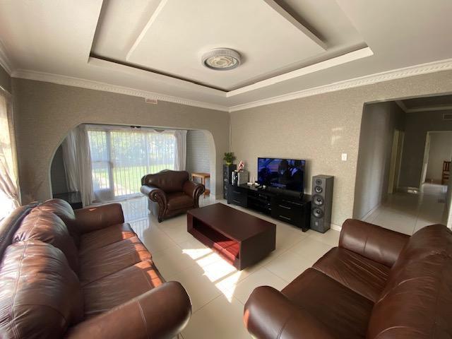3 Bedroom Property for Sale in Clayville Gauteng